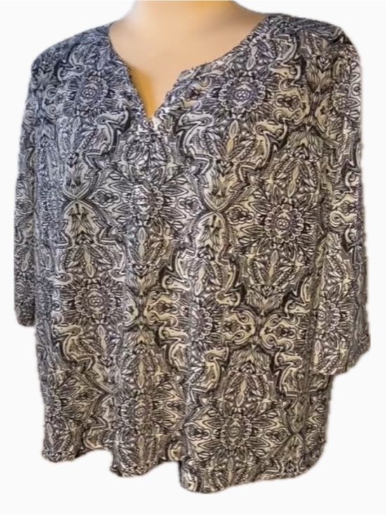 croft & barrow Tops - Croft & Barrow Monochrome Paisley Blouse